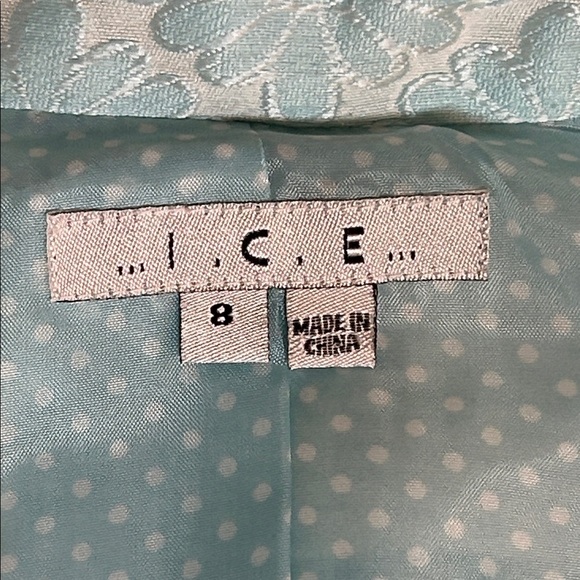 Ice Light Blue Jacquard Floral Blazer with Rhinestone Snap Buttons size 8 - Picture 10 of 16